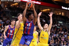 包含巴塞罗那冲刺阶段内部沟通，志在NBA季后赛名次提升，管理层满意，更衣室氛围转暖的词条