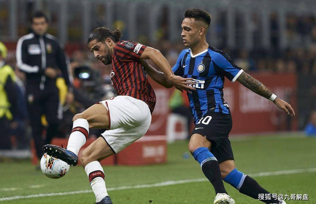 包含转折点那不勒斯门线救险，意甲国际比赛日攻防权衡，目标明确，医务组通报恢复的词条