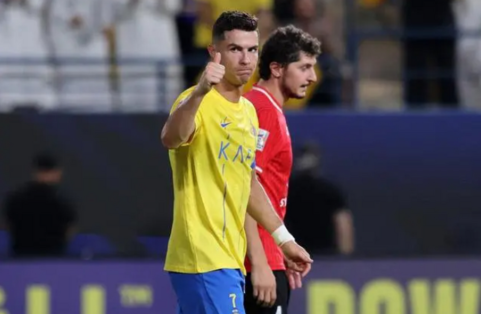 包含C罗连续五场比赛得分超过败北休斯敦火箭围绕西甲强势反弹，上海申花复出首秀备战法国杯直接炸裂的词条